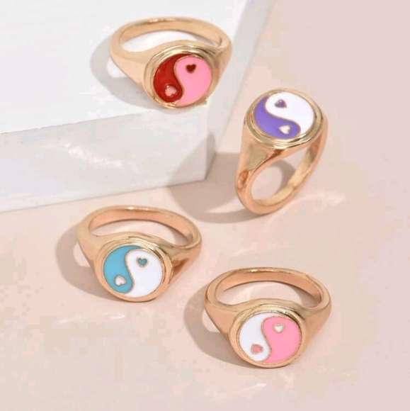 Yin Yang Ring sz 8 - Picture 3 of 6